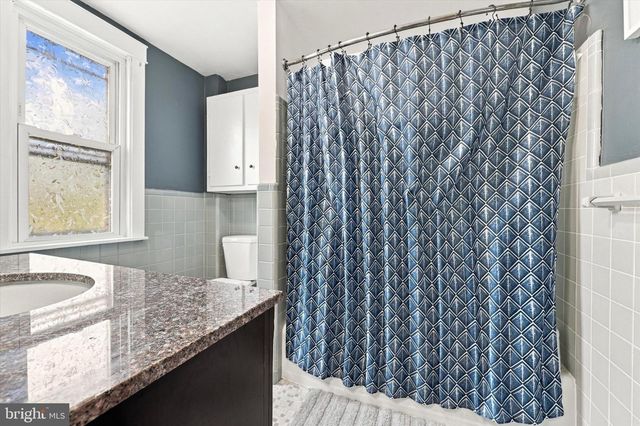 138 S BISHOP AVE, Springfield, PA 19064