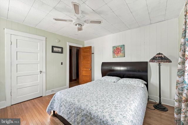 138 S BISHOP AVE, Springfield, PA 19064