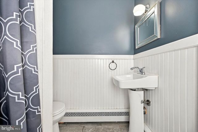 138 S BISHOP AVE, Springfield, PA 19064