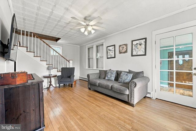 138 S BISHOP AVE, Springfield, PA 19064