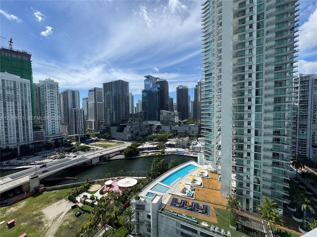 90 SW 3rd St 2314, Miami, FL 33130