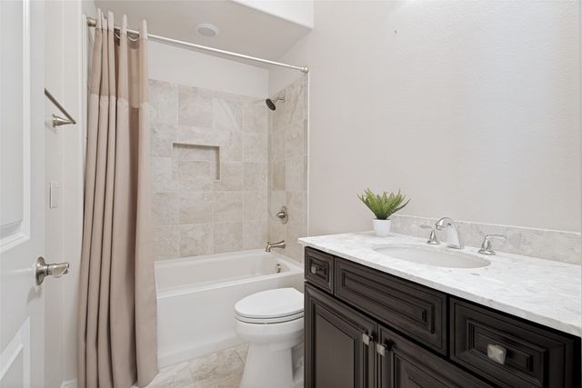 11800 Clemson Drive, Denton, TX 76207
