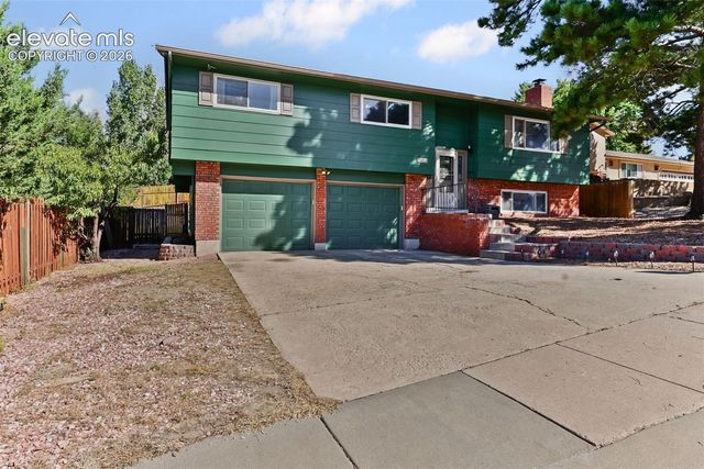 2920 Garmish Place, Colorado Springs, CO 80918