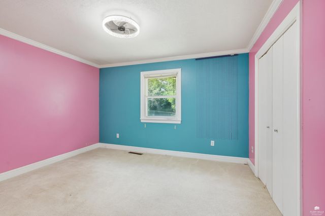 1505 Lilac Lane, Wamego, KS 66547