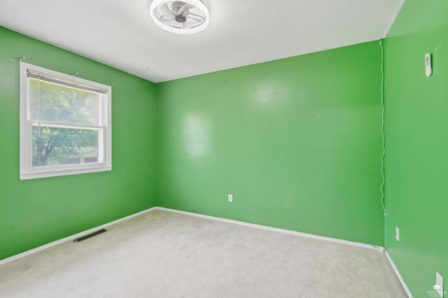 1505 Lilac Lane, Wamego, KS 66547