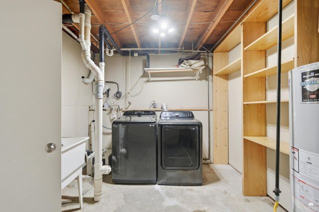 1505 Lilac Lane, Wamego, KS 66547