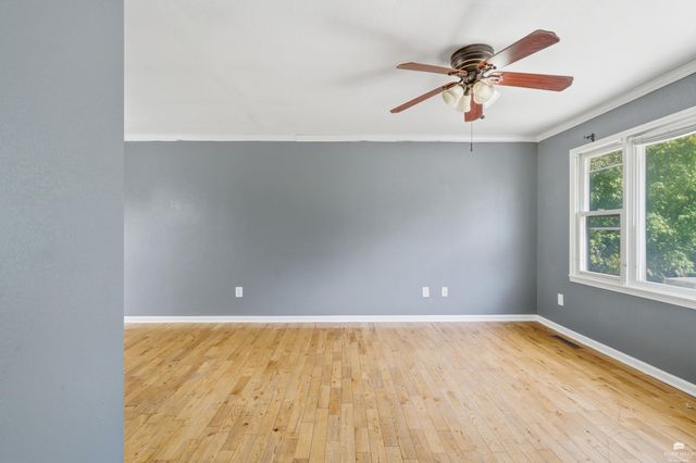 1505 Lilac Lane, Wamego, KS 66547