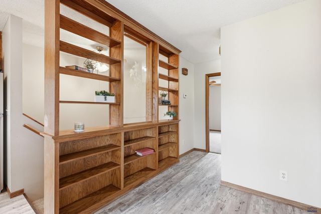 743 PLUM TREE LN, Rapid City, SD 57702