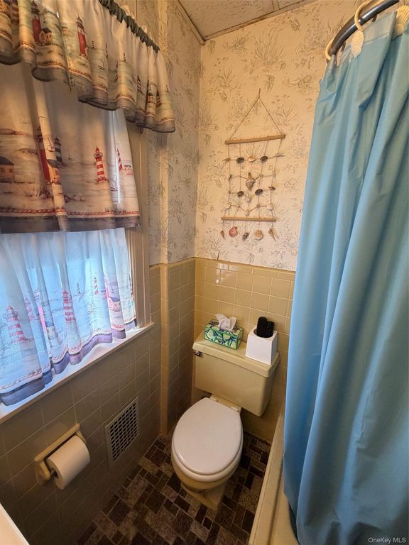 8638 89th Street, Woodhaven, NY 11421 — photo 4