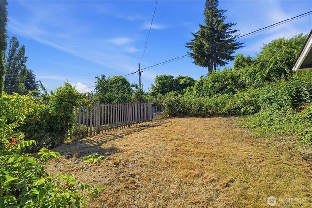 2316 N 28th Street, Tacoma, WA 98403