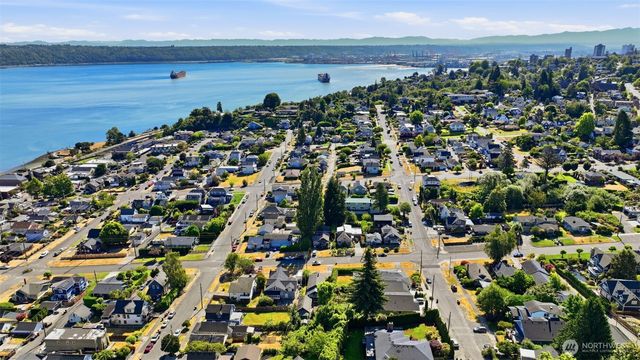 2316 N 28th Street, Tacoma, WA 98403