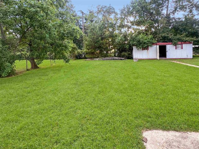 413 Magnolia Street, New Llano, LA 71461