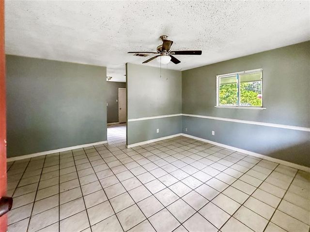 413 Magnolia Street, New Llano, LA 71461