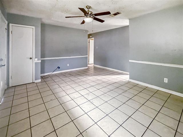 413 Magnolia Street, New Llano, LA 71461