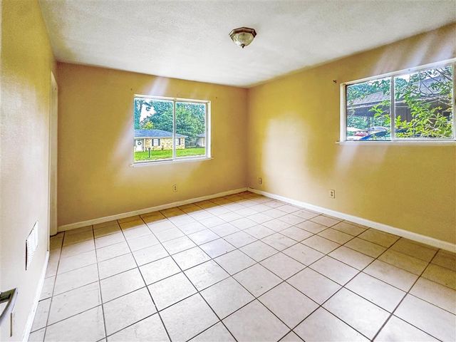 413 Magnolia Street, New Llano, LA 71461