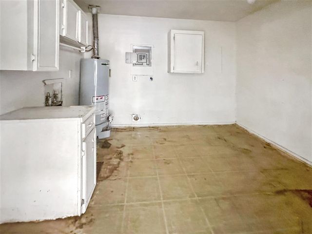 413 Magnolia Street, New Llano, LA 71461