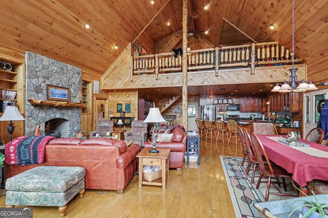 1039 Arbor Drive, Lakemont, GA 30552