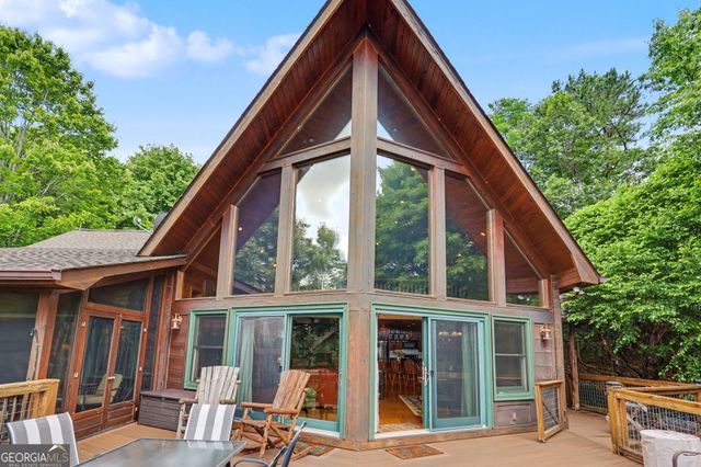 1039 Arbor Drive, Lakemont, GA 30552