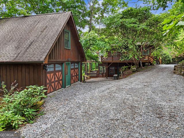 1039 Arbor Drive, Lakemont, GA 30552