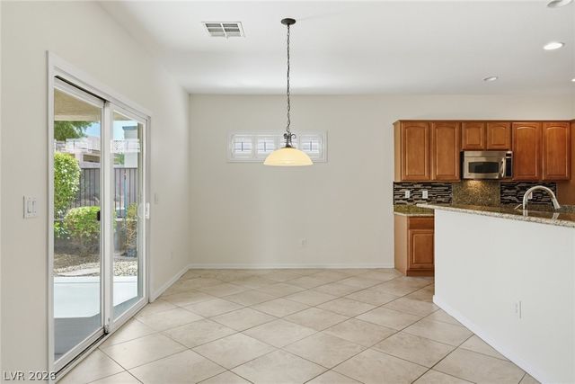 2100 Burtonsville Drive, Henderson, NV 89044