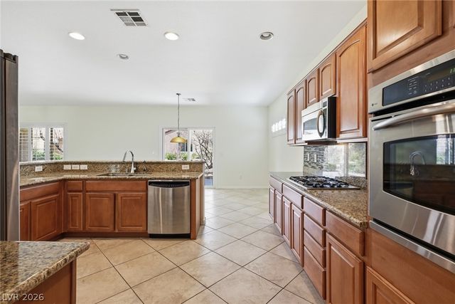 2100 Burtonsville Drive, Henderson, NV 89044