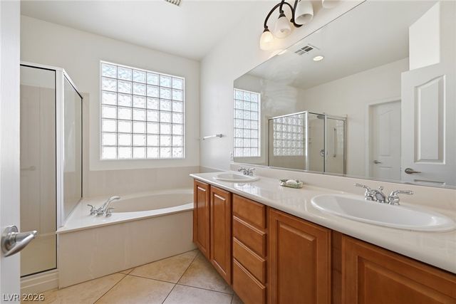 2100 Burtonsville Drive, Henderson, NV 89044