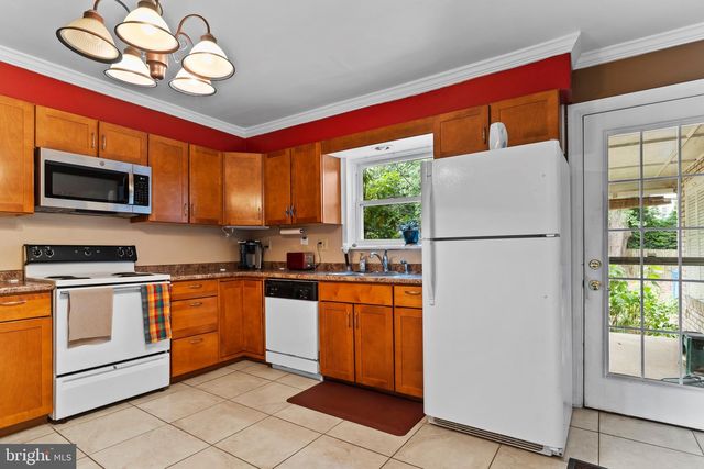 3320 N 2ND ST, Harrisburg, PA 17110
