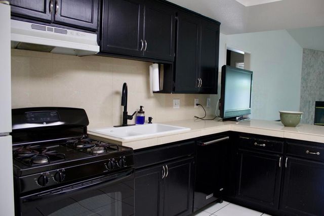 30650 Avenida Del Yermo, Cathedral City, CA 92234