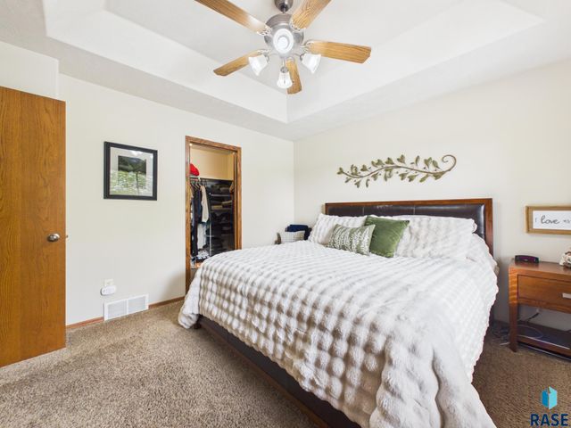 506 Troy Ave Avenue, Harrisburg, SD 57032