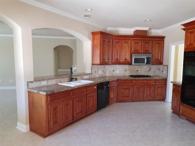 1722 Parklake Village Circle, Katy, TX 77450