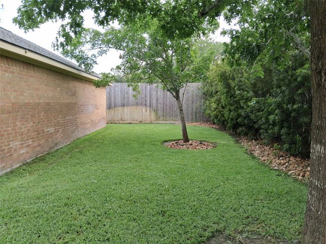 1722 Parklake Village Circle, Katy, TX 77450
