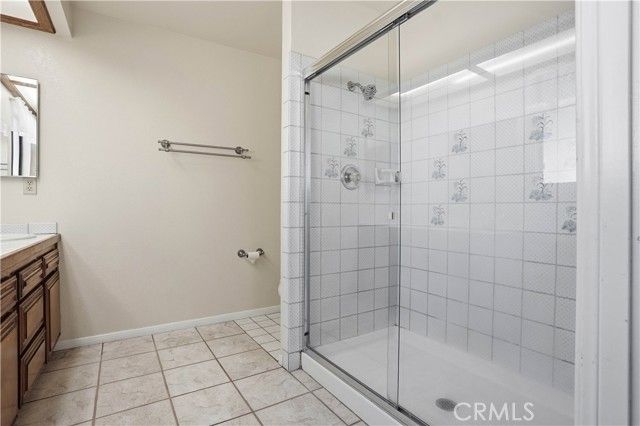 22170 MUSTANG Court, Canyon Lake, CA 92585