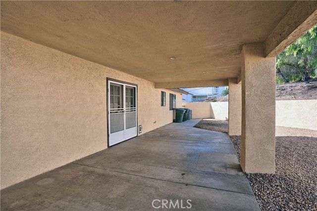 22170 MUSTANG Court, Canyon Lake, CA 92585
