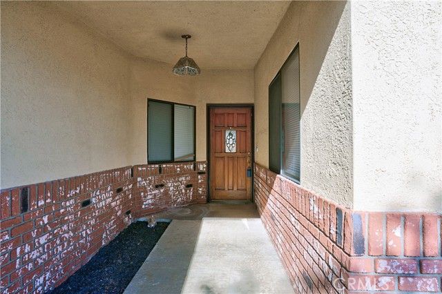 22170 MUSTANG Court, Canyon Lake, CA 92585