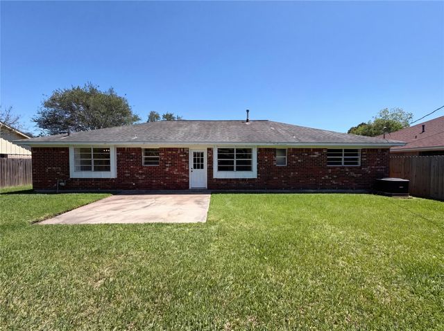 12614 A Bar Drive, Santa Fe, TX 77510