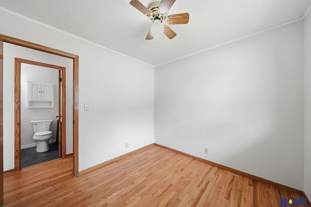 1021 Driftwood Drive, Lincoln, NE 68510