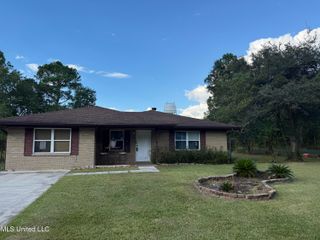 2513 Knox Street, Gulfport, MS 39503
