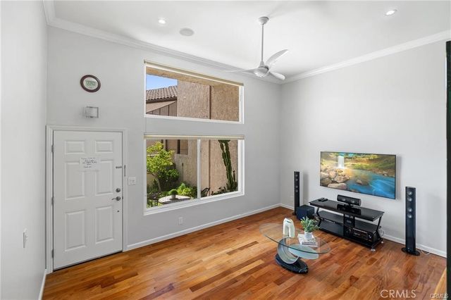 23401 Park Sorrento 55, Calabasas, CA 91302