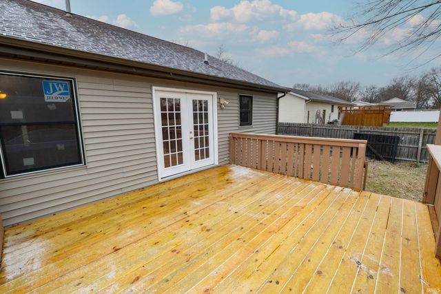 53134 Old Farm Road, Elkhart, IN 46514