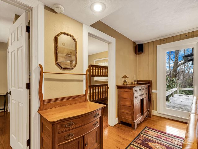 191 Pacolet Woods Lane, Saluda, NC 28773