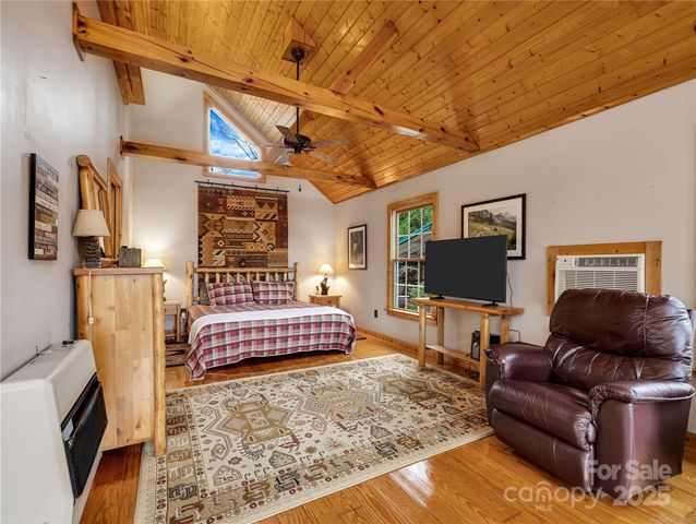 191 Pacolet Woods Lane, Saluda, NC 28773