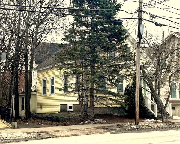 55 Centre Street, Concord, NH 03301