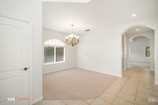 1805 Angers Court, Bakersfield, CA 93311