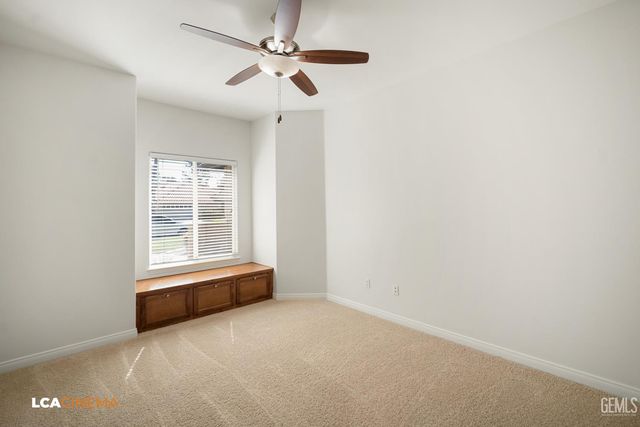 1805 Angers Court, Bakersfield, CA 93311