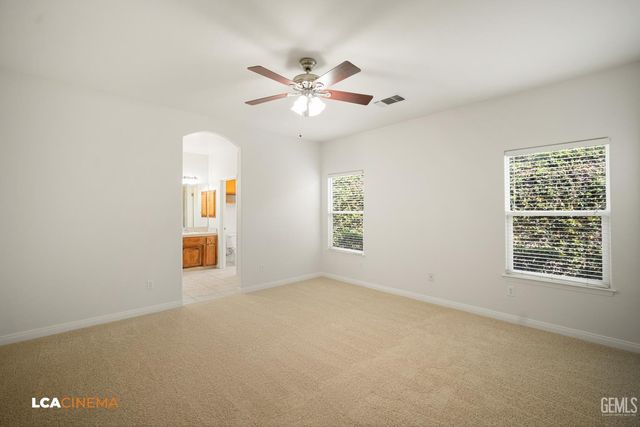 1805 Angers Court, Bakersfield, CA 93311