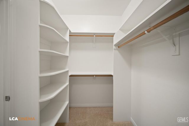 1805 Angers Court, Bakersfield, CA 93311