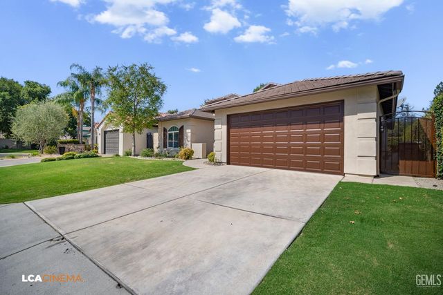 1805 Angers Court, Bakersfield, CA 93311