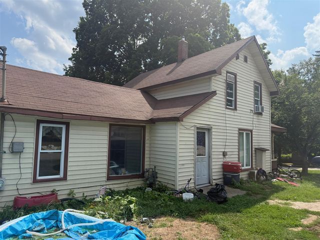 78 1st Street, Stanwood, MI 49346