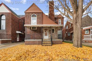 4265 Calhoun Street, Dearborn, MI 48126