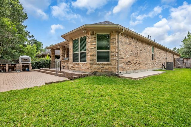 134 Verbena Way, Montgomery, TX 77316